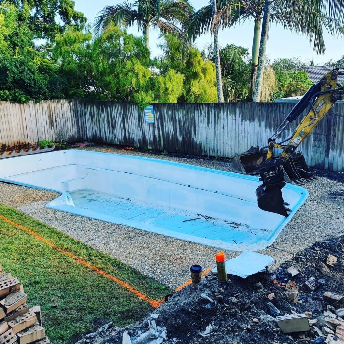 fibreglass pool demolition sunshine coast