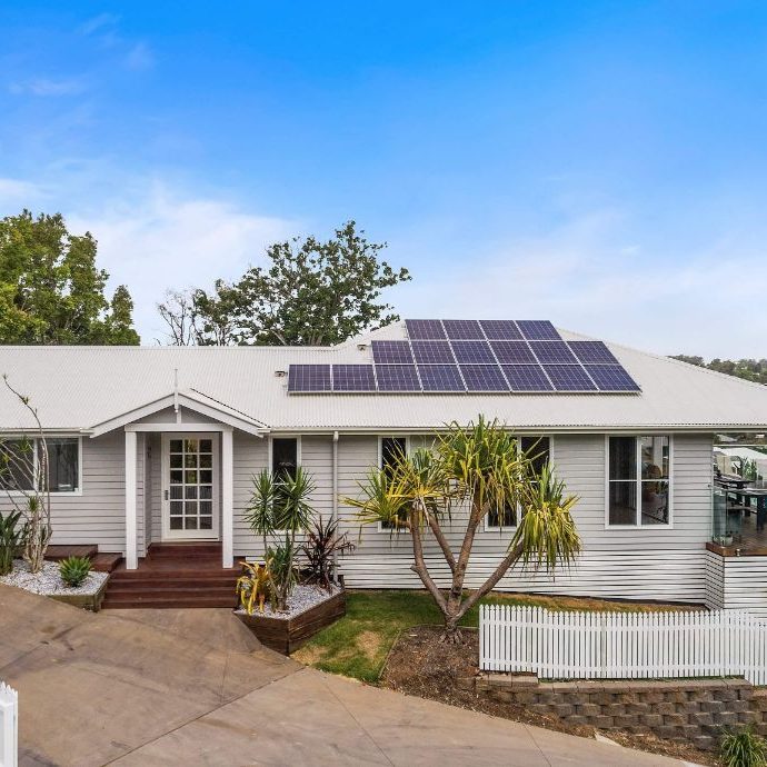 queenslander house build sunshine coast